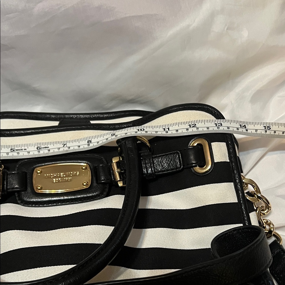 Michael Kors Black and White Striped Hamilton Canvas Tote with Gold Hardward - Picture 10 of 12